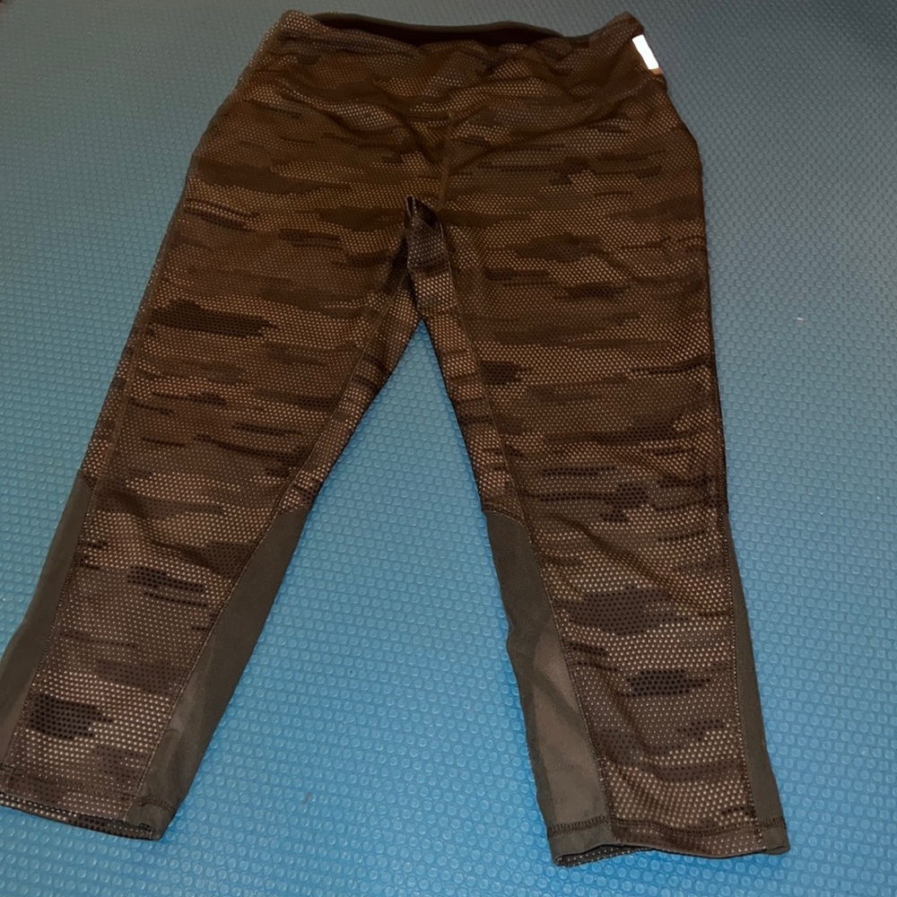 RBX active run leggings size medium camouflage